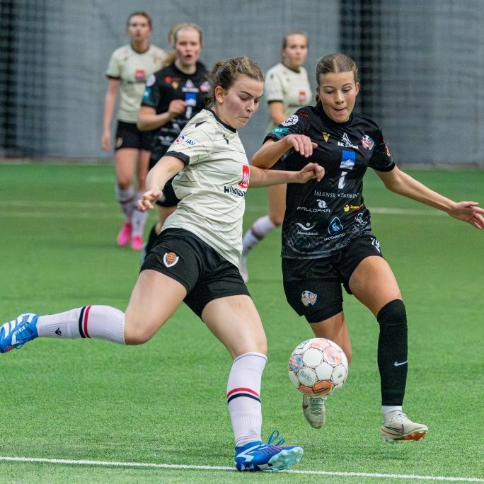 0k0a0559-enhanced-nr