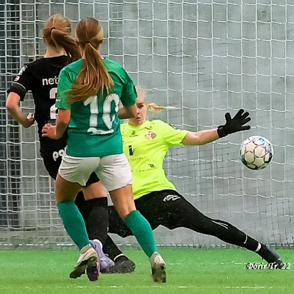 Sara Mjöll Jóhannsdóttir, Hulda Karen Ingvarsdóttir, Bríet Jóhannsdóttir