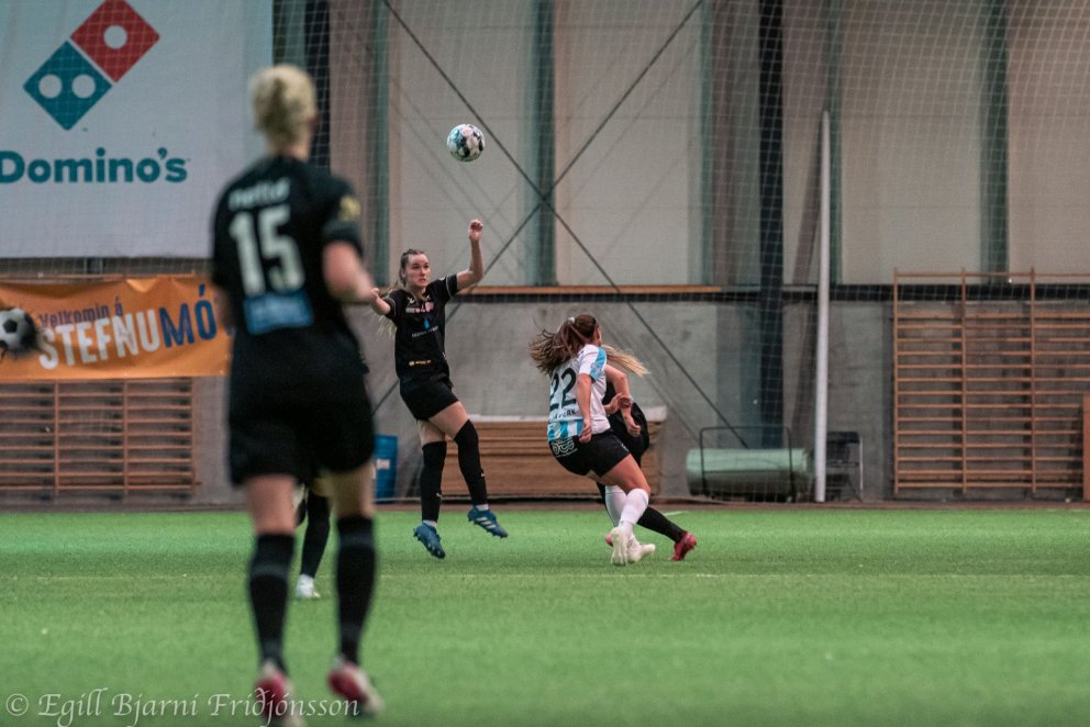 Arna Kristinsdóttir í leik með Þór/KA gegn Selfossi í Boganum vorið 2021. Mynd: Egill Bjarni Friðjón…