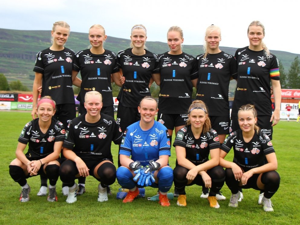 Byrjunarlið Þórs/KA gegn Val 27. júlí 2021. Fremri röð frá vinstri: Colleen Kennedy, Hulda Björg Han…