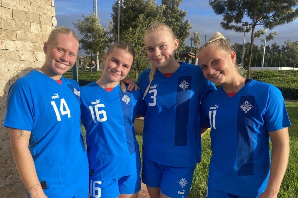 Okkar konur í Rabat. Hulda Björg Hannesdóttir, Karen María Sigurgeirsdóttir, Jakobína Hjörvarsdóttir…