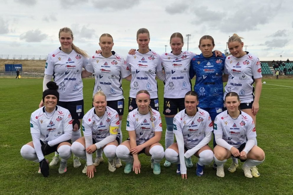 Byrjunarliðið okkar í leiknum í Njarðvík.