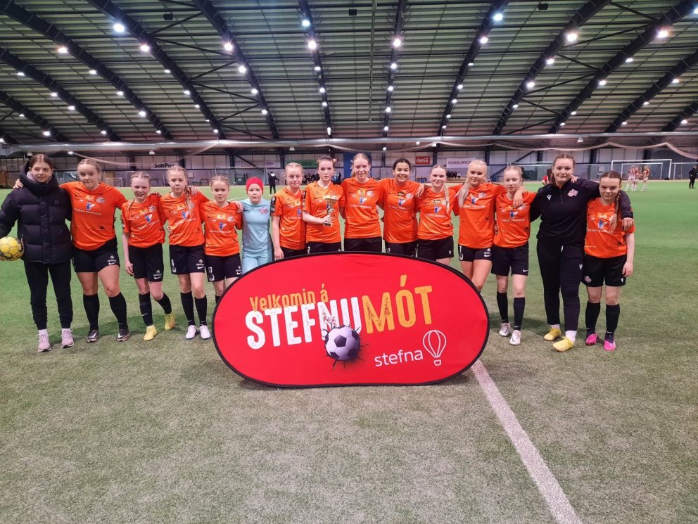 Þór/KA4 eru Stefnumótsmeistarar 2023. Myndin er af Facebook-síðu mótsins. Sjá nafnalista í fréttinni…