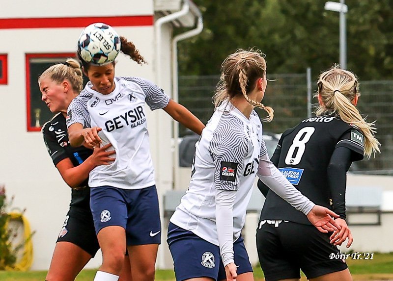 Úr leik liðanna í Pepsi Max-deildinni í september 2021. Leikurinn endaði með markalausu jafntefli. M…