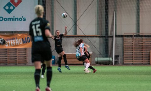 Arna Kristinsdóttir í leik með Þór/KA gegn Selfossi í Boganum vorið 2021. Mynd: Egill Bjarni Friðjón…