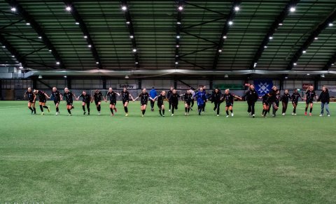 Tökum höndum saman! Mynd: Egill Bjarni Friðjónsson.