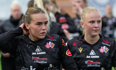 Bríet Jóhannsdóttir og Emelí Ósk Krüger að loknum sigurleik gegn Grindavík/Njarðvík fyrr í mánuðinum&hellip;
