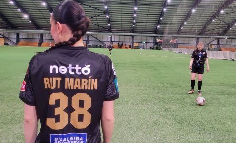 Sigrar og töp um helgina