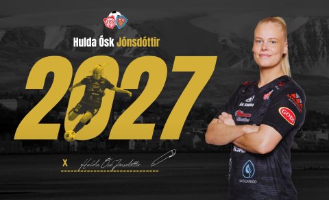 Hulda Ósk Jónsdóttir undirritar nýjan samning