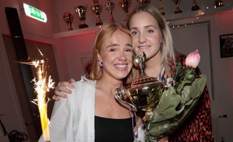 Agnes Birta Stefánsdóttir og Ágústa Kristinsdóttir. Ljósmynd: Skapti Hallgrímsson
- - -