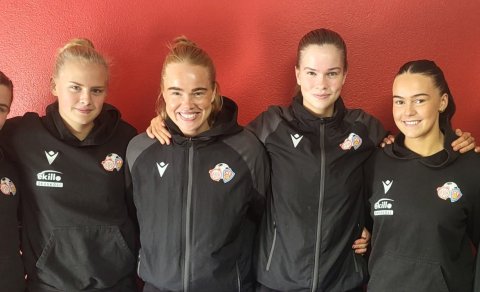 Karen María Sigurgeirsdóttir, Emelía Ósk Krüger, Agnes Birta Stefánsdóttir, Amalía Árnadóttir, Bríet…
